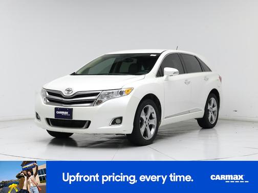 White 2014 Toyota Venza XLE