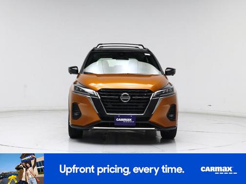 2021 Nissan Kicks SR