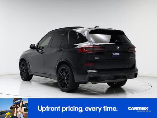 Black 2022 BMW X5 M50i