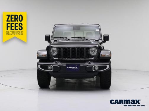 Gray 2025 Jeep Gladiator Texas Trail