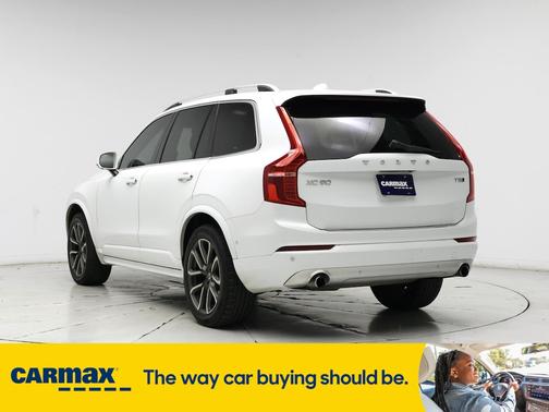 2019 Volvo XC90 T5 Momentum