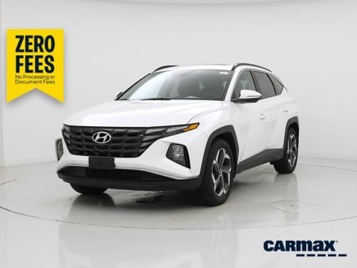 White 2023 Hyundai TUCSON SEL