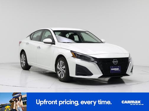 White 2023 Nissan Altima S