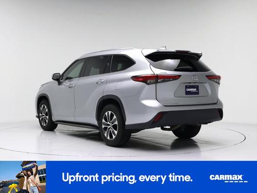 Silver 2020 Toyota Highlander XLE