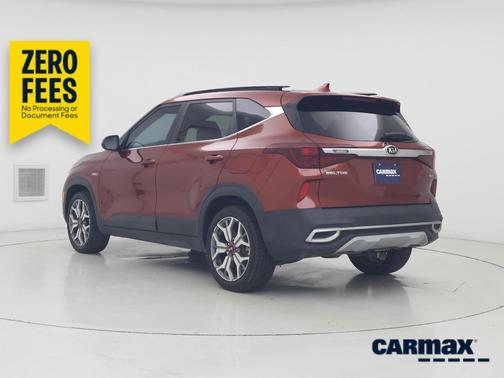 Orange 2021 Kia Seltos S