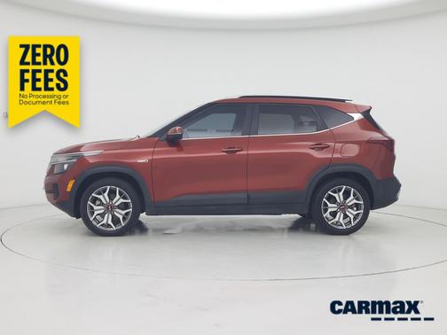 Orange 2021 Kia Seltos S