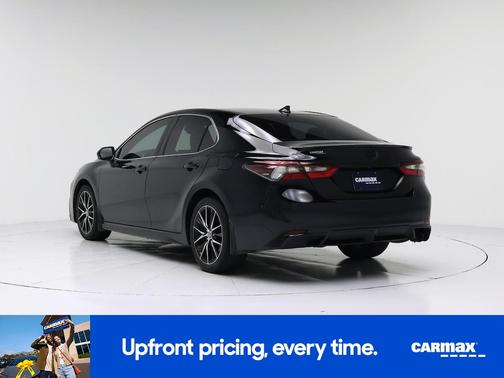 Black 2023 Toyota Camry SE