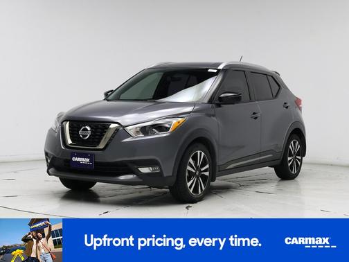 2019 Nissan Kicks SR