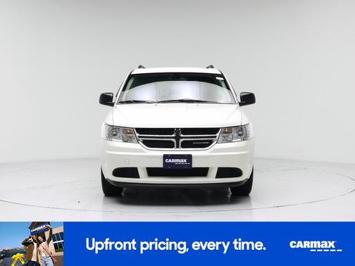 White 2020 Dodge Journey SE