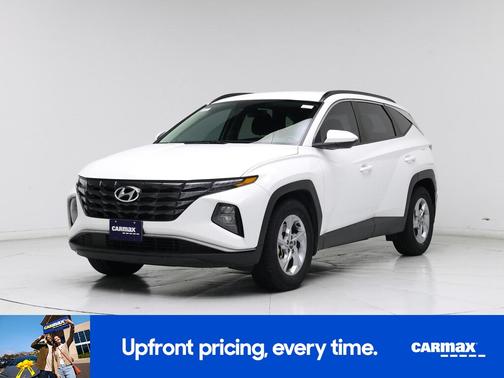 White 2024 Hyundai TUCSON SEL