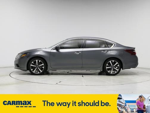 2017 Nissan Altima SR