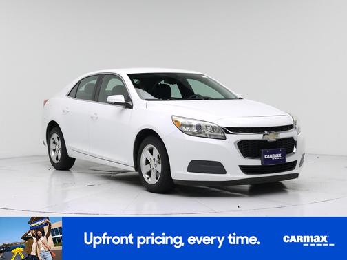 White 2016 Chevrolet Malibu Limited LT