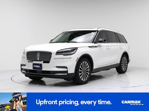 White 2023 Lincoln Aviator Reserve