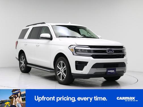 White 2022 Ford Expedition XLT