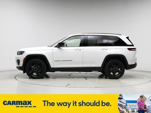 2022 Jeep Grand Cherokee Altitude