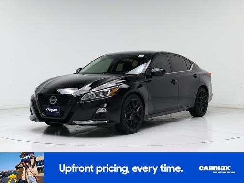 2022 Nissan Altima SR