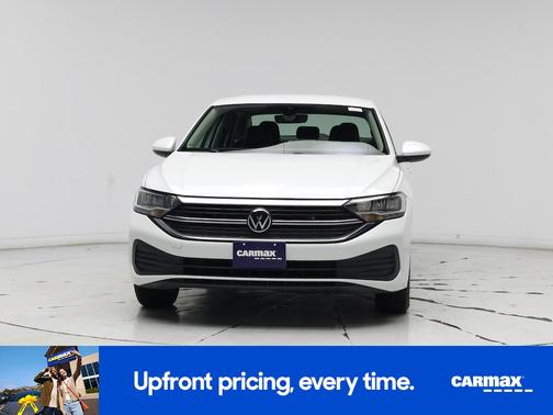 2023 Volkswagen Jetta SE