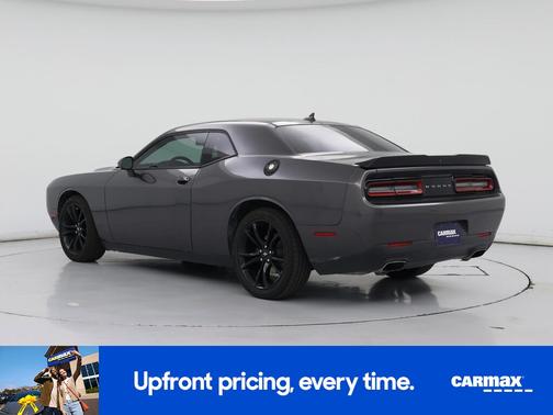 2017 Dodge Challenger SXT Plus