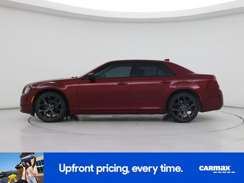 2020 Chrysler 300 Touring