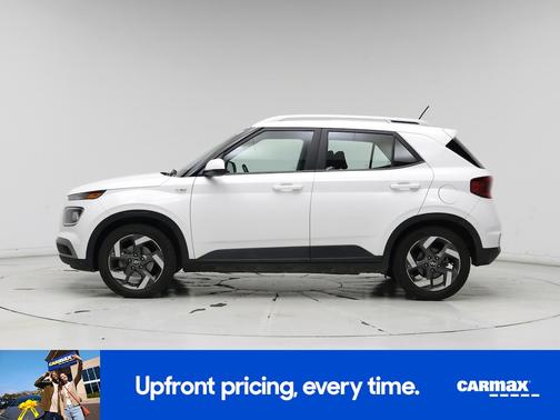 2023 Hyundai VENUE SEL