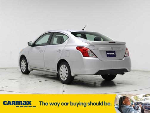 2018 Nissan Versa SV
