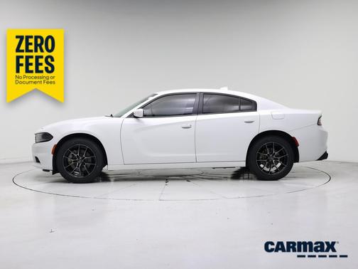 White 2022 Dodge Charger SXT