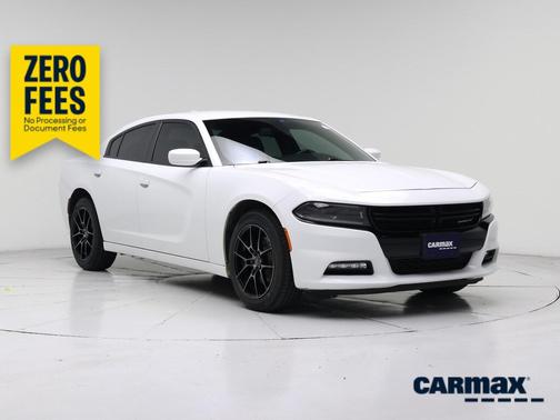 White 2022 Dodge Charger SXT