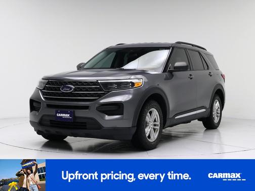 Gray 2022 Ford Explorer XLT