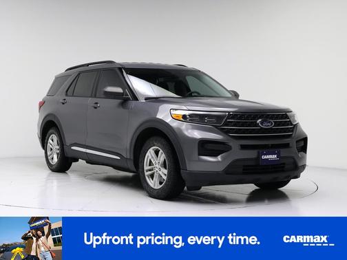 Gray 2022 Ford Explorer XLT