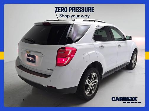 White 2017 Chevrolet Equinox Premier