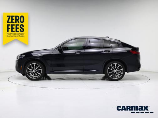 Black 2023 BMW X4 M40I