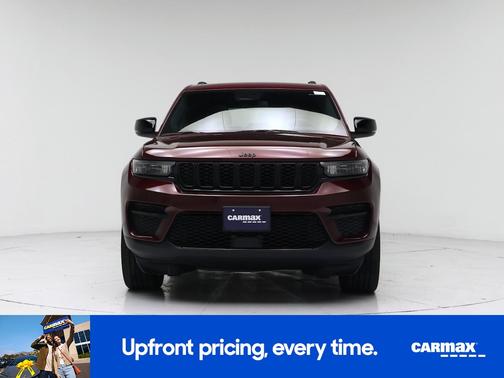 Burgundy 2023 Jeep Grand Cherokee Altitude
