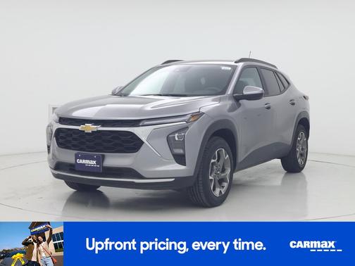 Gray 2025 Chevrolet Trax LT