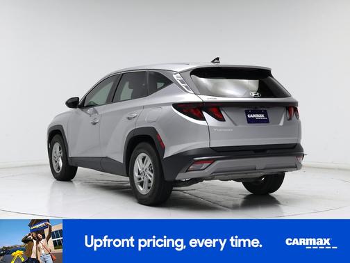 Silver 2025 Hyundai TUCSON SE