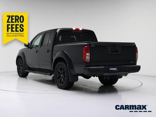 Black 2021 Nissan Frontier SV