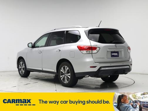 2016 Nissan Pathfinder SL