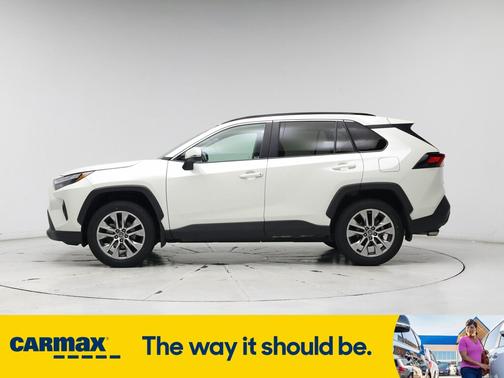 2022 Toyota RAV4 XLE Premium