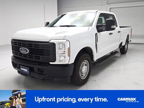 White 2024 Ford F-250 XL