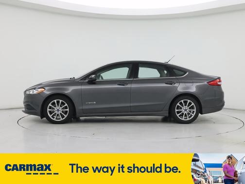 2017 Ford Fusion Hybrid SE