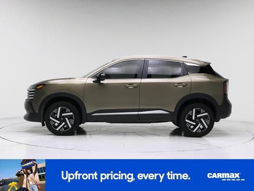 Brown 2026 Nissan Kicks SV
