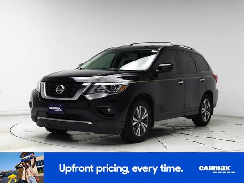 2019 Nissan Pathfinder SV