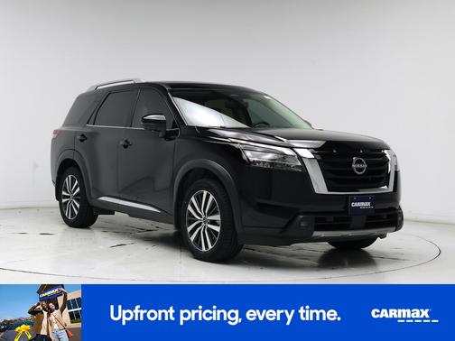 2022 Nissan Pathfinder Platinum