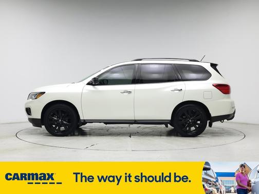 2018 Nissan Pathfinder SL
