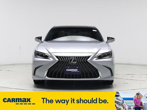 2022 Lexus ES 350 Ultra Luxury