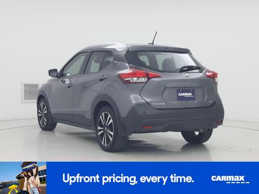 Gray 2020 Nissan Kicks SV