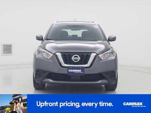 Gray 2020 Nissan Kicks SV