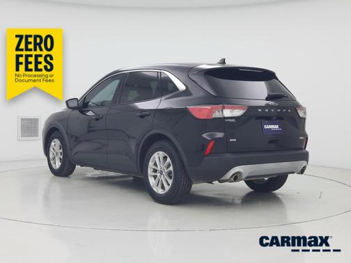 Black 2020 Ford Escape SE