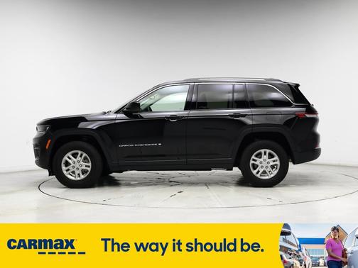 2022 Jeep Grand Cherokee Laredo