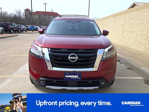 2022 Nissan Pathfinder Platinum