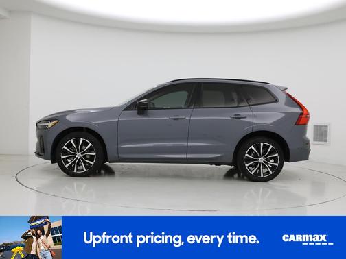 Gray 2023 Volvo XC60 B5 Plus Dark Theme